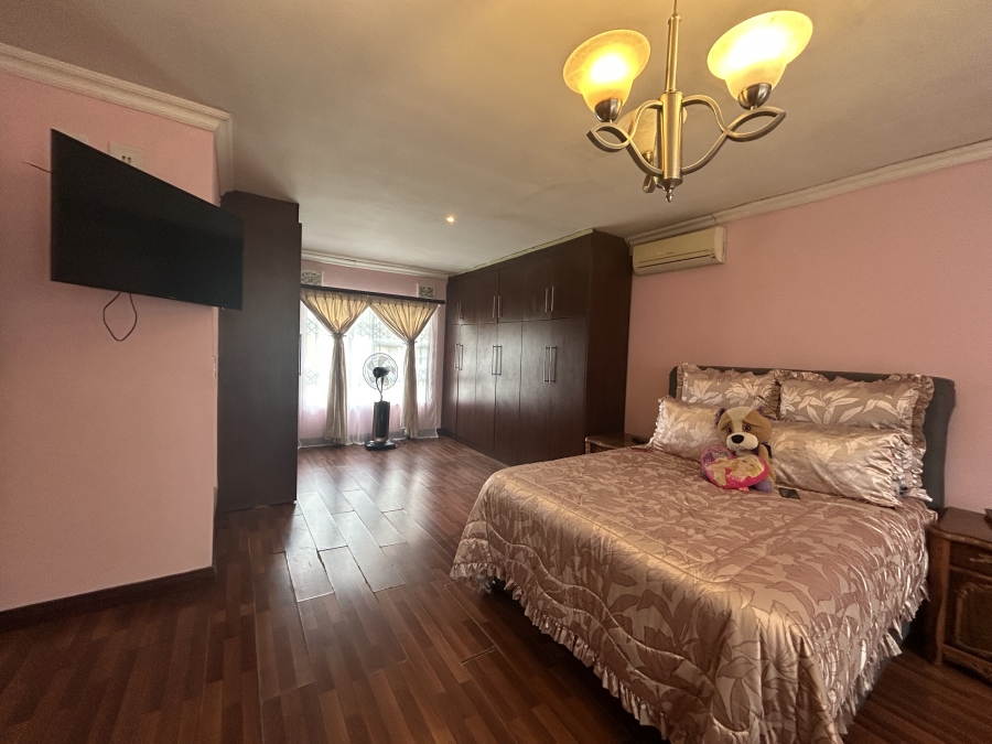 4 Bedroom Property for Sale in Haven Hills Eastern Cape